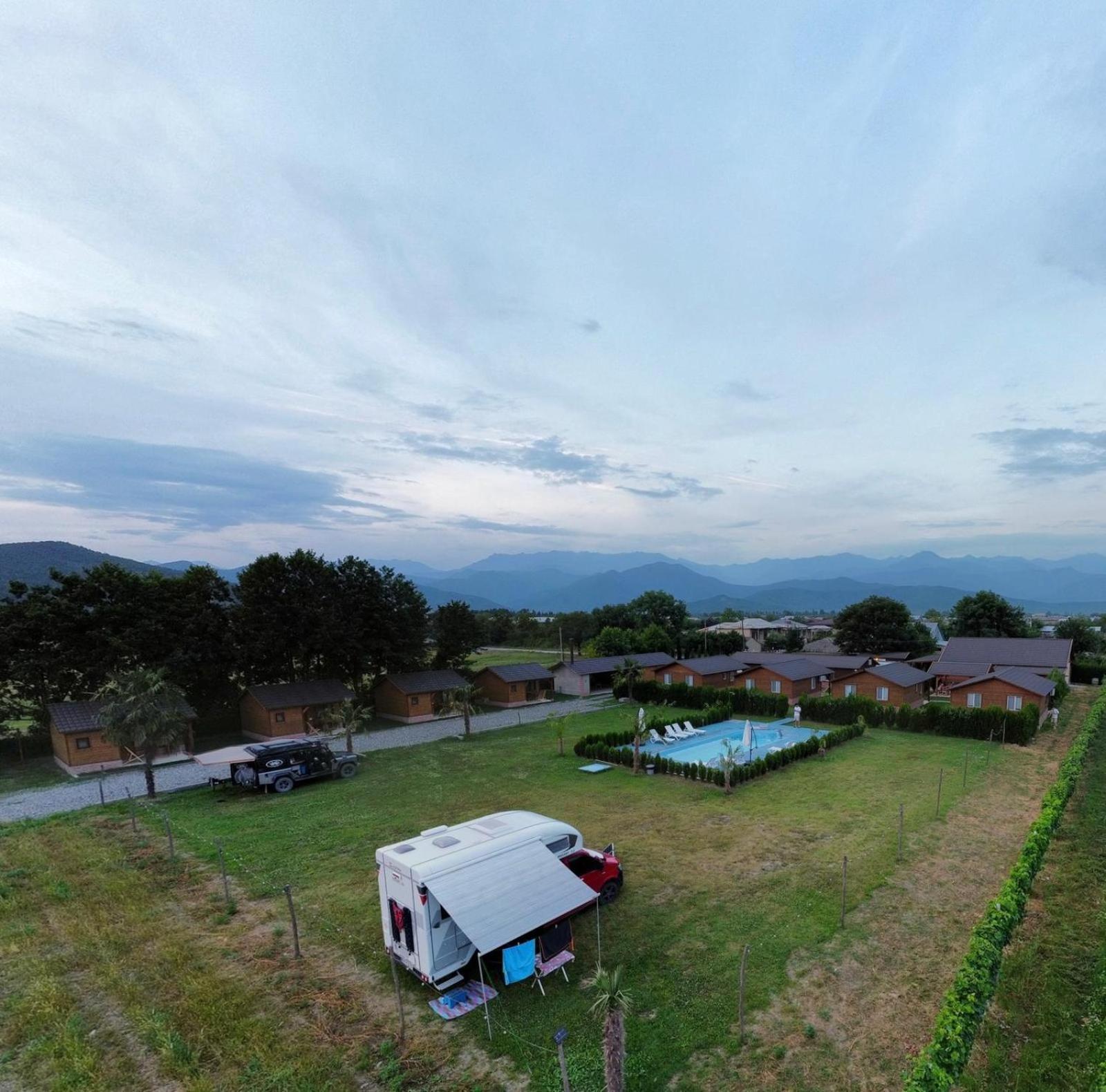 Finca Idoize Camping Hotel Akhmeta Luaran gambar